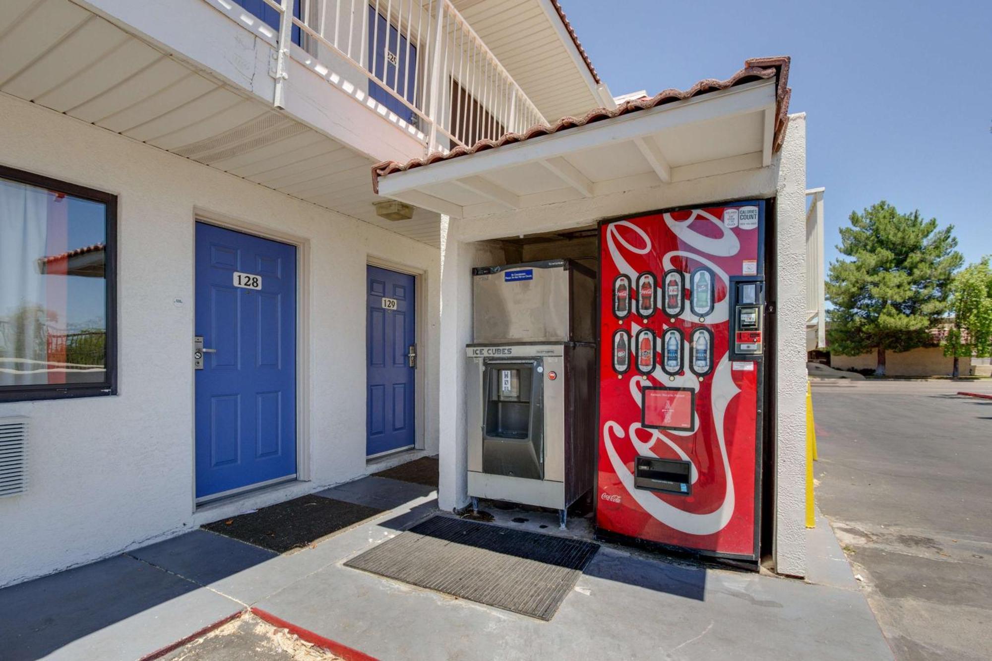 Motel 6-Tempe, Az - Broadway - Asu Buitenkant foto