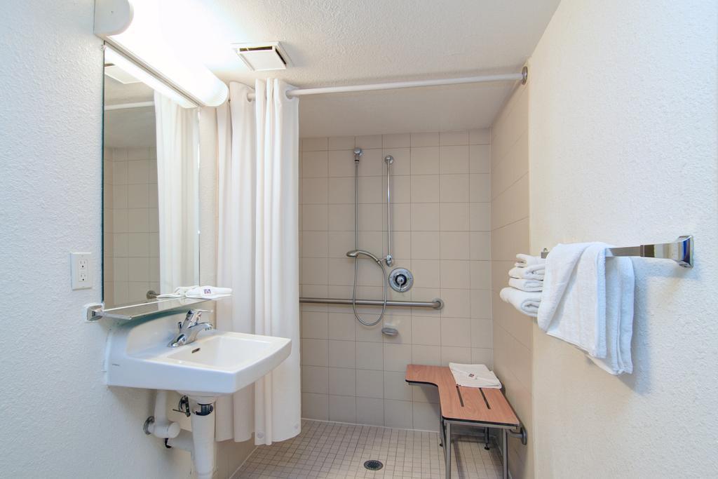 Motel 6-Tempe, Az - Broadway - Asu Buitenkant foto
